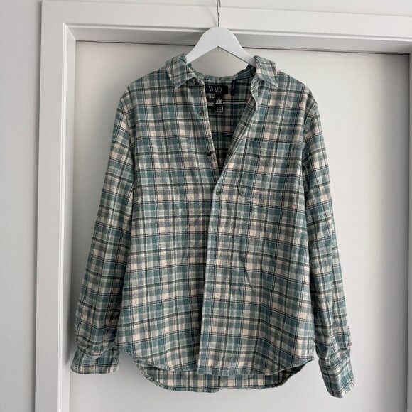 WAO - The Lightweight Green Flannel Shirt - Picture 1 of 3